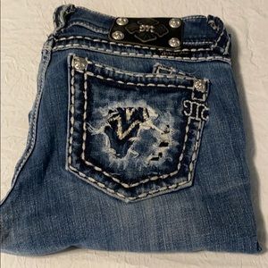 Miss Me Skinny Jeans 27